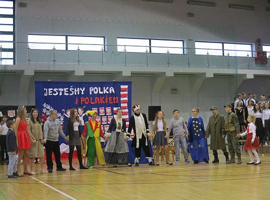 Spotkanie w Szkole Podstawowej nr 7 "Jesteśmy Polką i Polakiem"