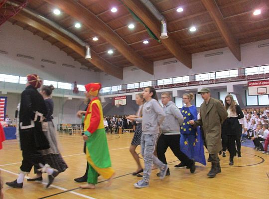 Spotkanie w Szkole Podstawowej nr 7 "Jesteśmy Polką i Polakiem"