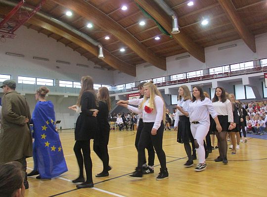 Spotkanie w Szkole Podstawowej nr 7 "Jesteśmy Polką i Polakiem"