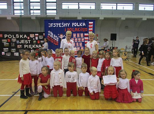 Spotkanie w Szkole Podstawowej nr 7 "Jesteśmy Polką i Polakiem"