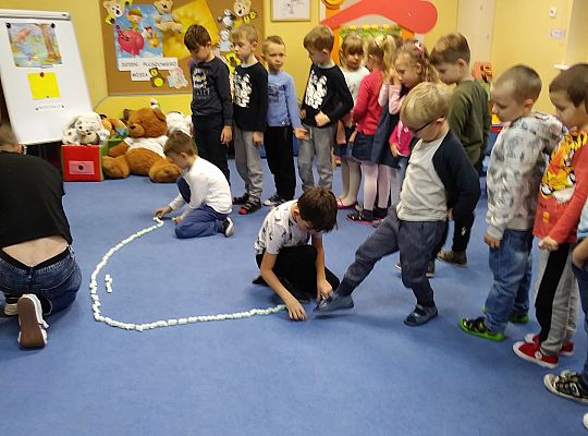 Gr IV-Szukamy odpowiedzi na pytanie "Co to jest niepodległość?"