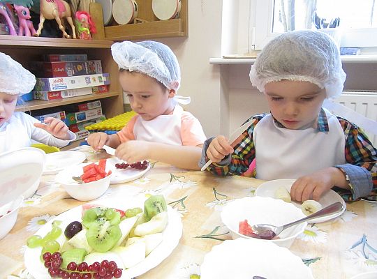 GR I -Sałatka owocowa