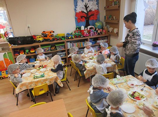 GR I -Sałatka owocowa