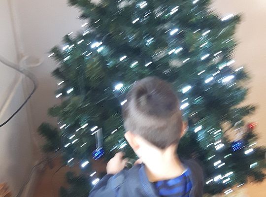 Gr. II Ubieramy choinkę