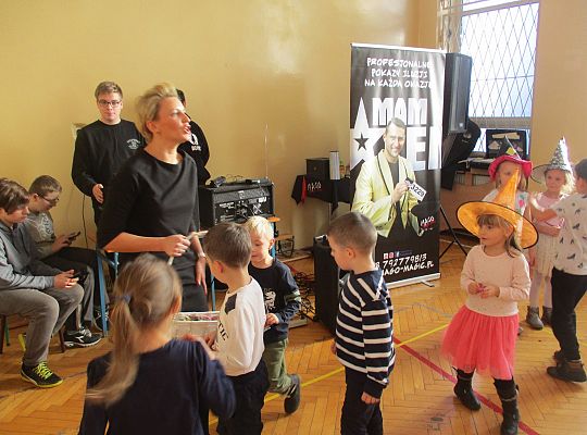 Gr. III i IV Wizyta w Szkole Podstawowej nr 7 w Lęborku - Andrzejki