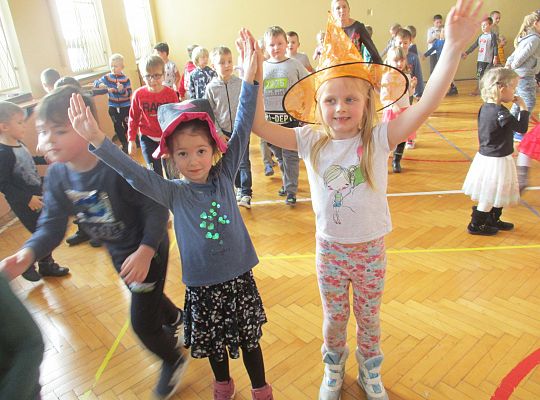 Gr. III i IV Wizyta w Szkole Podstawowej nr 7 w Lęborku - Andrzejki