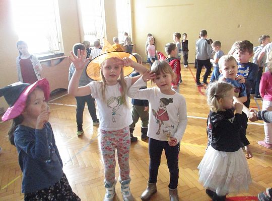 Gr. III i IV Wizyta w Szkole Podstawowej nr 7 w Lęborku - Andrzejki