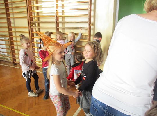 Gr. III i IV Wizyta w Szkole Podstawowej nr 7 w Lęborku - Andrzejki