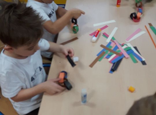 Gr.II Łańcuch na choinkę