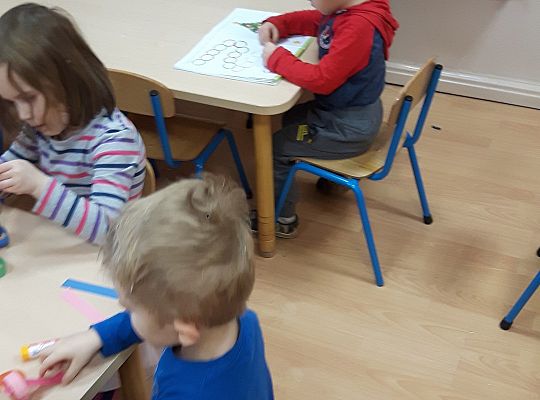 Gr.II Łańcuch na choinkę