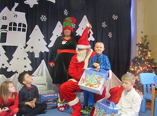 Gr. IV Odwiedziny Mikołaja