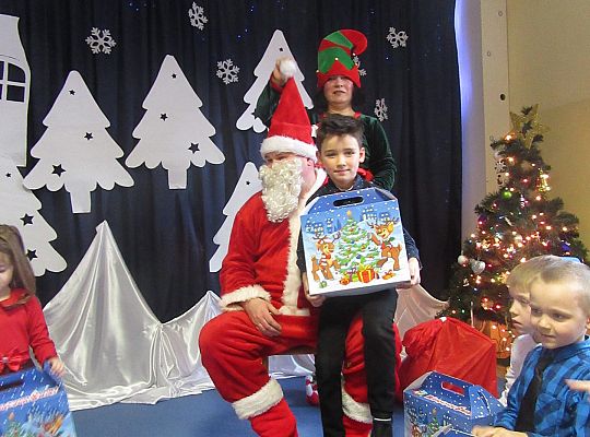 Gr. IV Odwiedziny Mikołaja