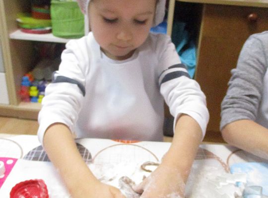 Gr. III Robimy pierniczki