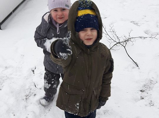 Gr. II Zabawy na śniegu