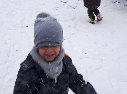 Gr. II Zabawy na śniegu
