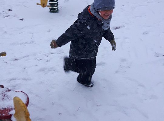 Gr. II Zabawy na śniegu