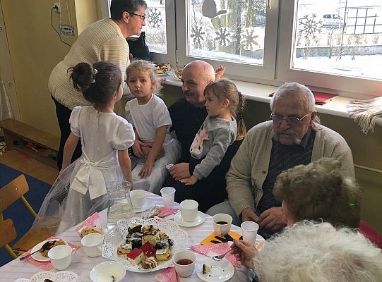 Gr III Dzień Babci i Dziadka