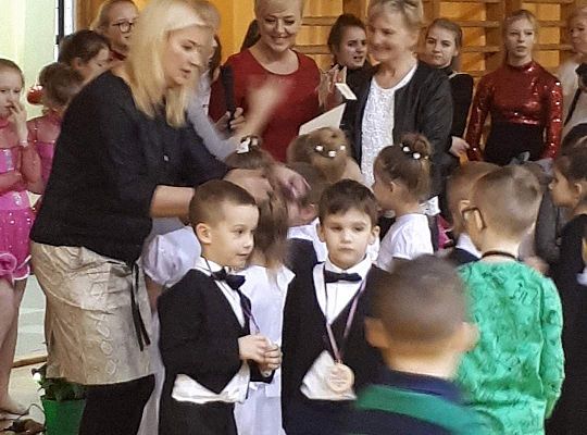 Gr III Pokaz tańca w Nowej Wsi