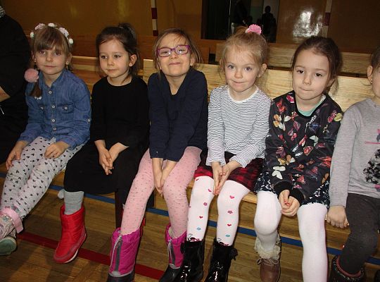 Gr III Pokaz tańca w Nowej Wsi