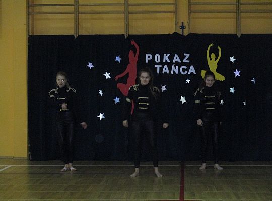 Gr III Pokaz tańca w Nowej Wsi