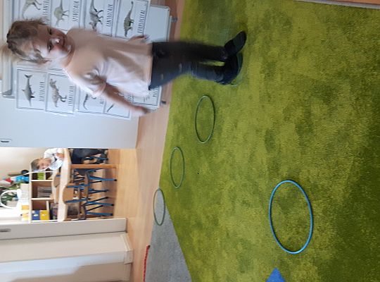 Gr II świat Dinozaurów