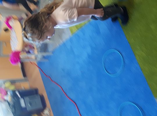 Gr II świat Dinozaurów