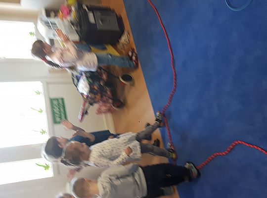 Gr II świat Dinozaurów