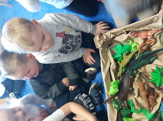 Gr II świat Dinozaurów