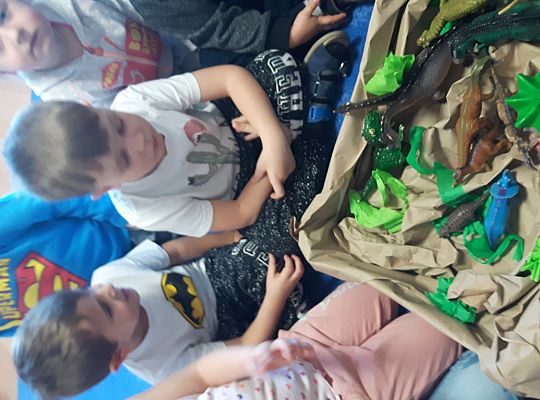 Gr II świat Dinozaurów