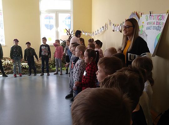 gr IV Z wizytą w "Michałkowie"-Szkoła w Mostach