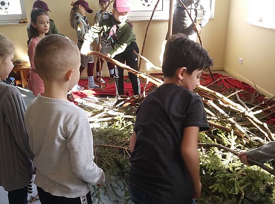 gr IV Z wizytą w "Michałkowie"-Szkoła w Mostach