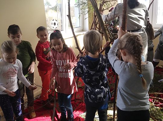 gr IV Z wizytą w "Michałkowie"-Szkoła w Mostach