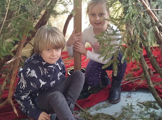 gr IV Z wizytą w "Michałkowie"-Szkoła w Mostach