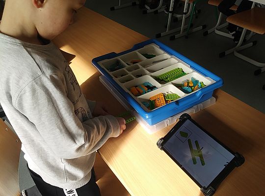 gr IV Z wizytą w "Michałkowie"-Szkoła w Mostach