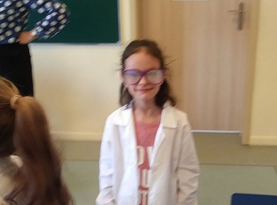 gr IV Z wizytą w "Michałkowie"-Szkoła w Mostach