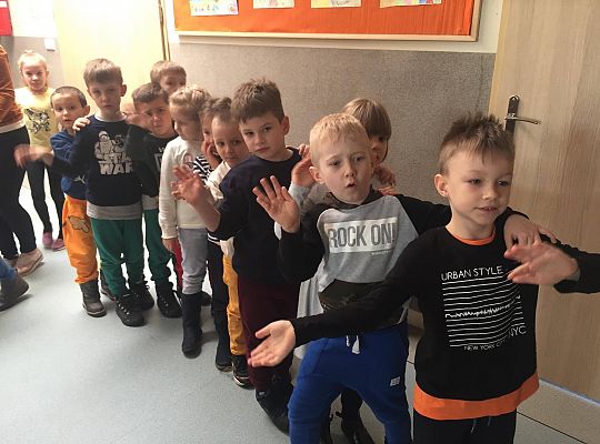 gr IV Z wizytą w "Michałkowie"-Szkoła w Mostach