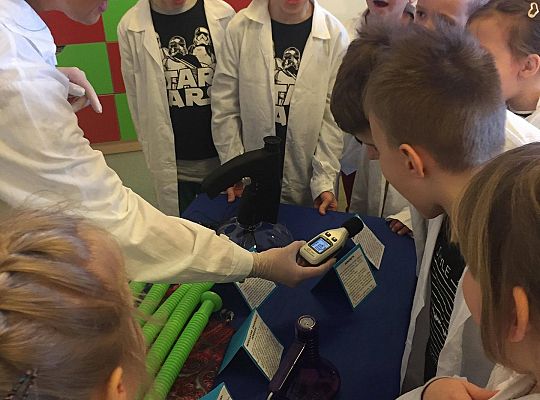 gr IV Z wizytą w "Michałkowie"-Szkoła w Mostach