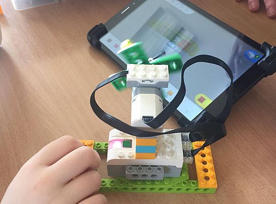 gr IV Z wizytą w "Michałkowie"-Szkoła w Mostach