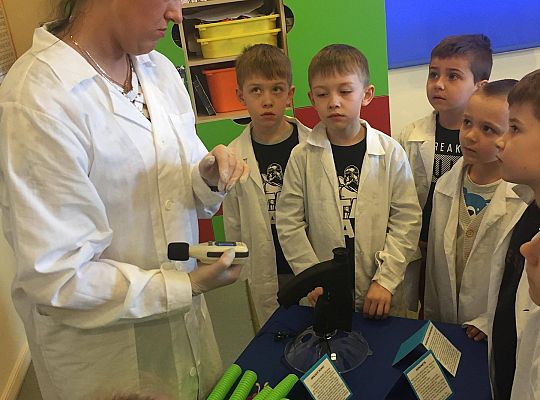 gr IV Z wizytą w "Michałkowie"-Szkoła w Mostach