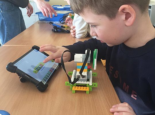 gr IV Z wizytą w "Michałkowie"-Szkoła w Mostach