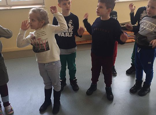 gr IV Z wizytą w "Michałkowie"-Szkoła w Mostach