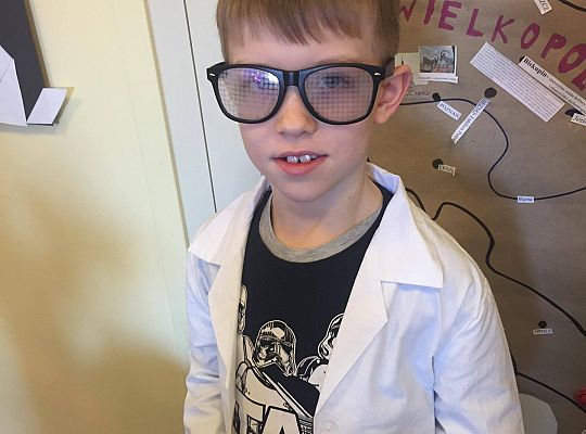 gr IV Z wizytą w "Michałkowie"-Szkoła w Mostach