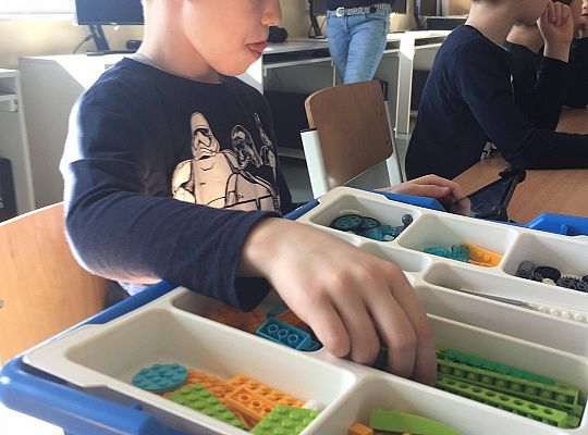 gr IV Z wizytą w "Michałkowie"-Szkoła w Mostach