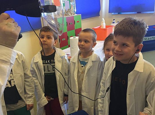 gr IV Z wizytą w "Michałkowie"-Szkoła w Mostach