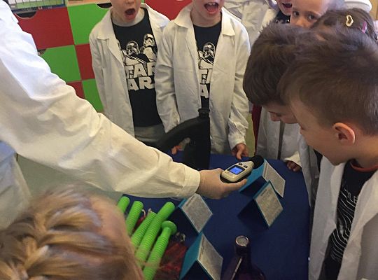 gr IV Z wizytą w "Michałkowie"-Szkoła w Mostach