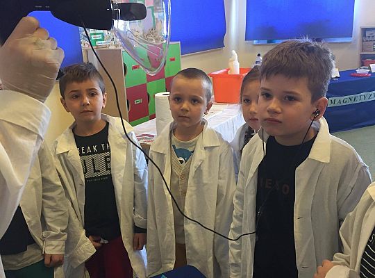 gr IV Z wizytą w "Michałkowie"-Szkoła w Mostach