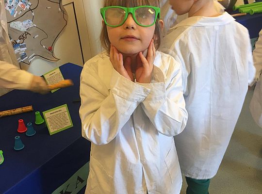 gr IV Z wizytą w "Michałkowie"-Szkoła w Mostach