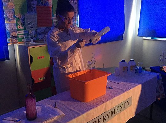 gr IV Z wizytą w "Michałkowie"-Szkoła w Mostach