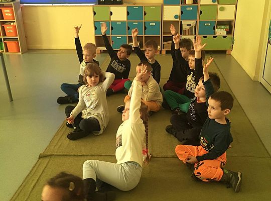 gr IV Z wizytą w "Michałkowie"-Szkoła w Mostach