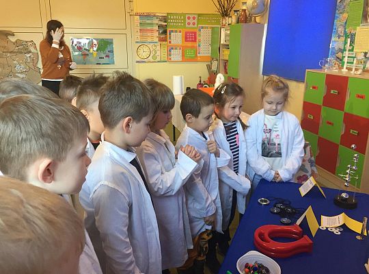 gr IV Z wizytą w "Michałkowie"-Szkoła w Mostach